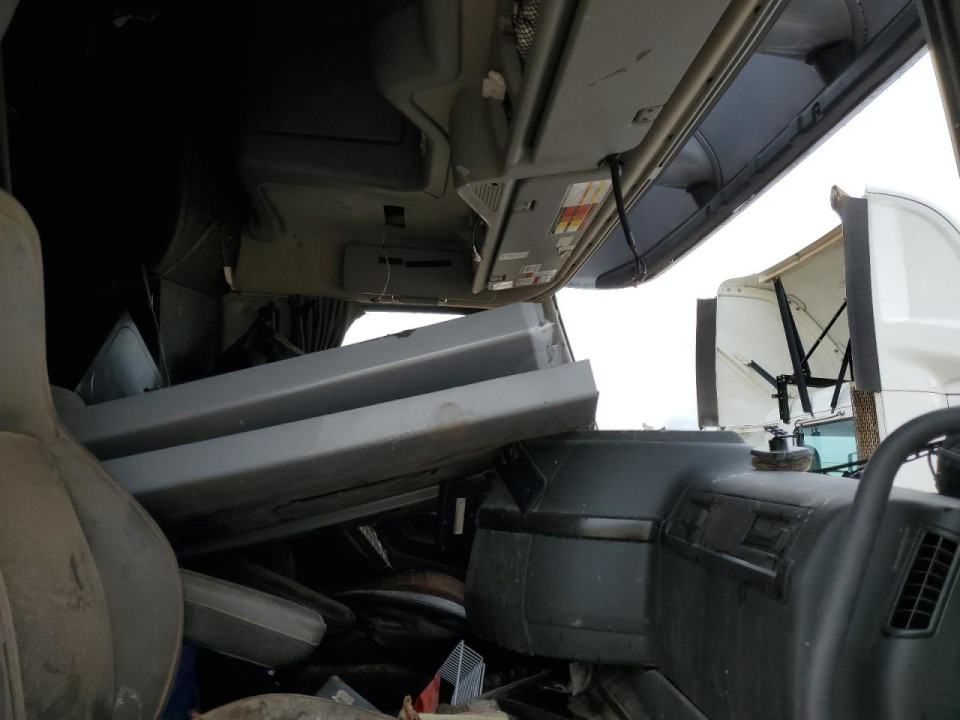 Volvo VNL 2022 — Copart