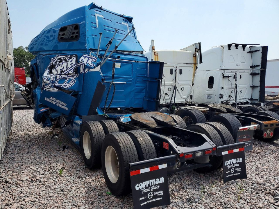 Volvo VNL SEMI TRUCK 2024 — Copart
