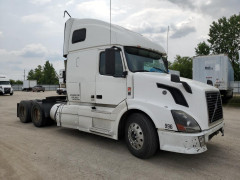 Volvo VN 2011 — Copart