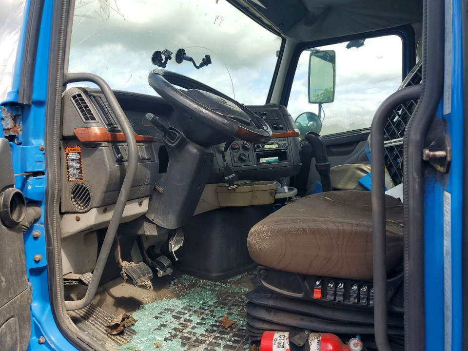 Volvo VN 2007 — Copart
