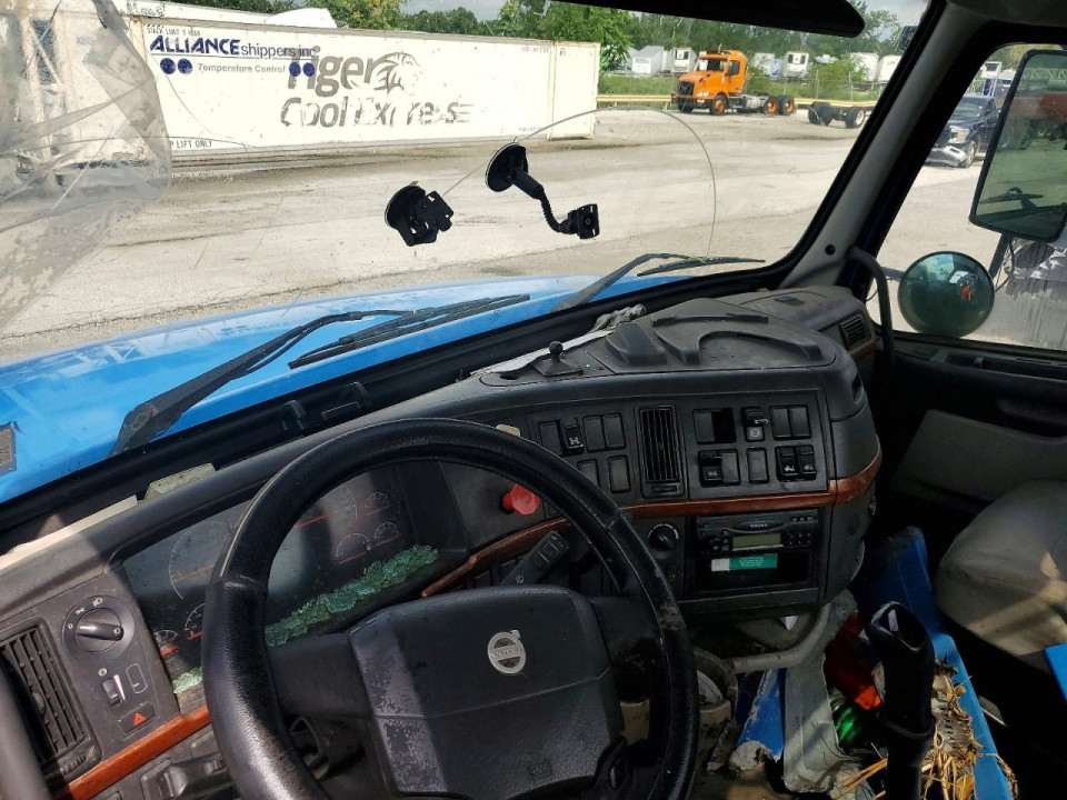 Volvo VN 2007 — Copart