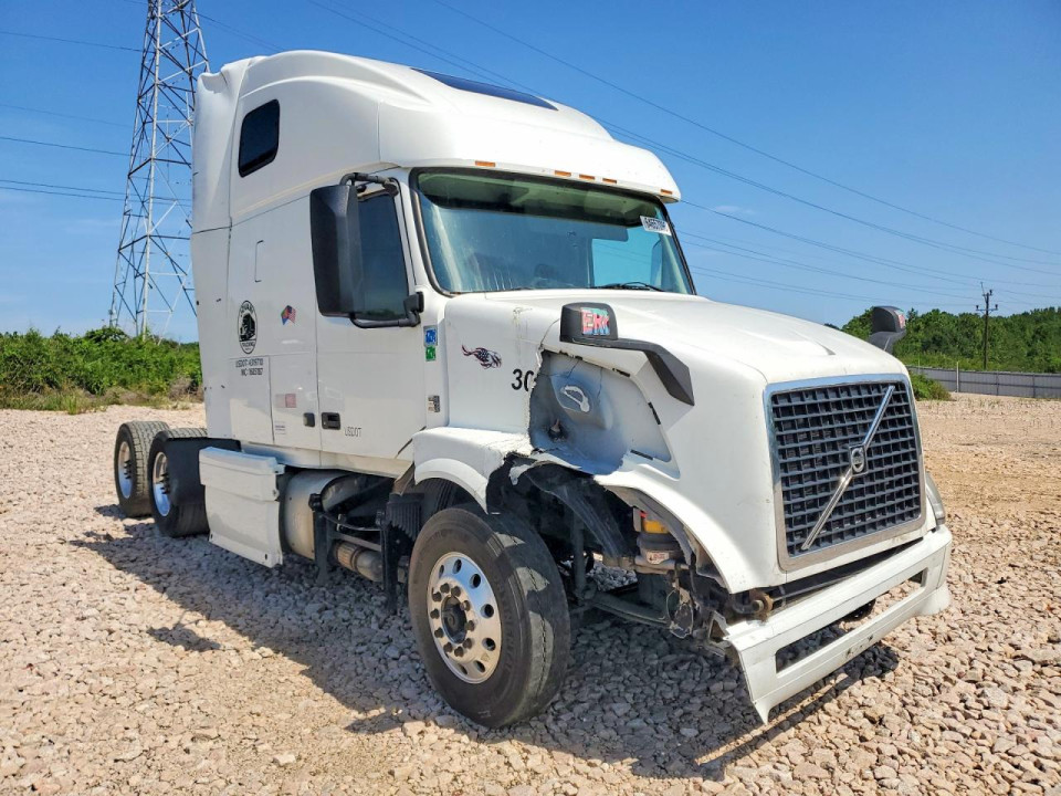 Volvo VN 2015 — Copart