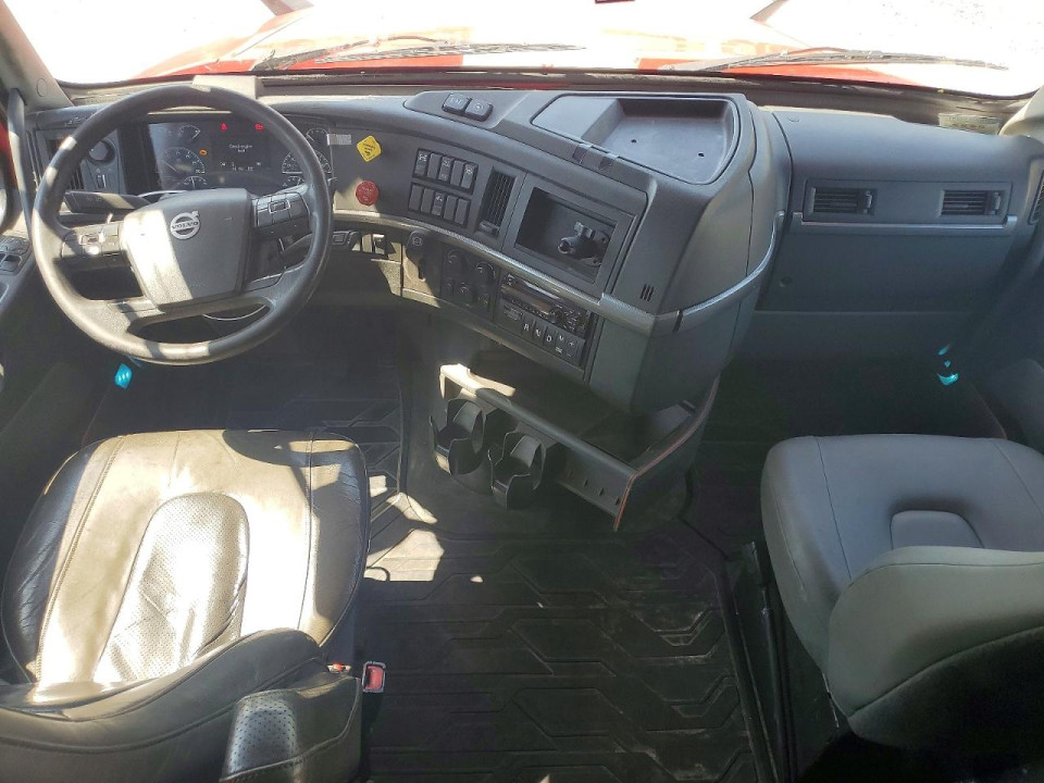 Volvo VN 2021 — Copart