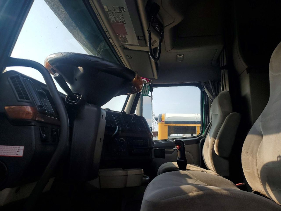 Volvo VN 2006 — Copart