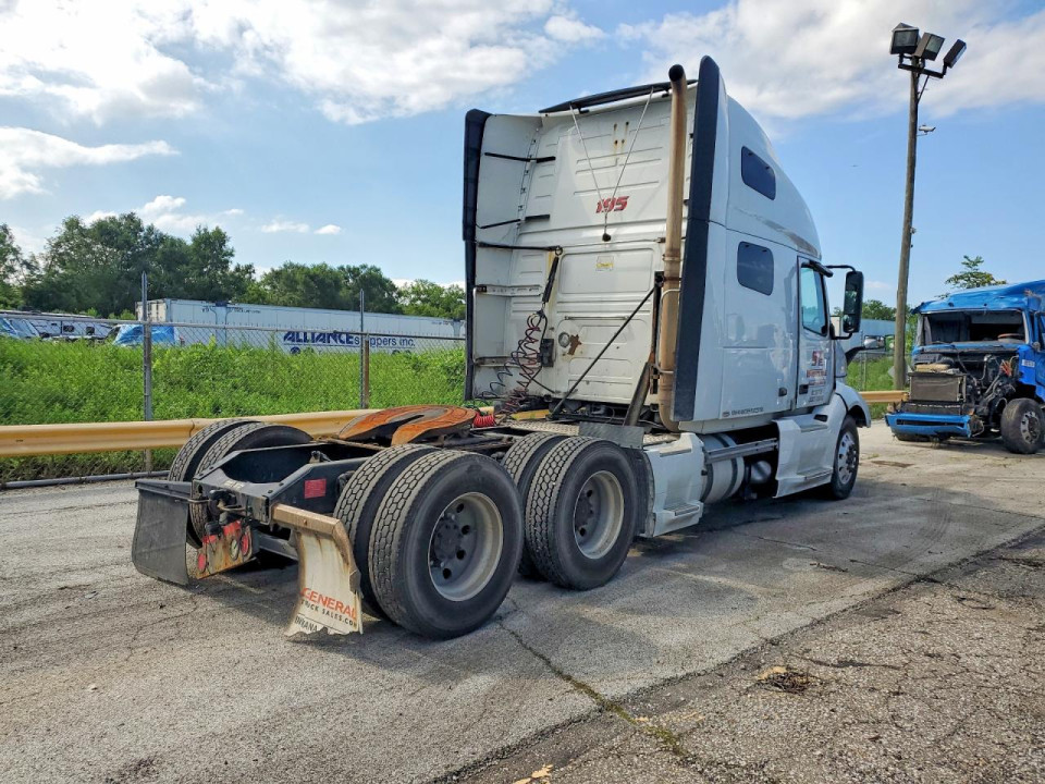 Volvo VN 2020 — Copart