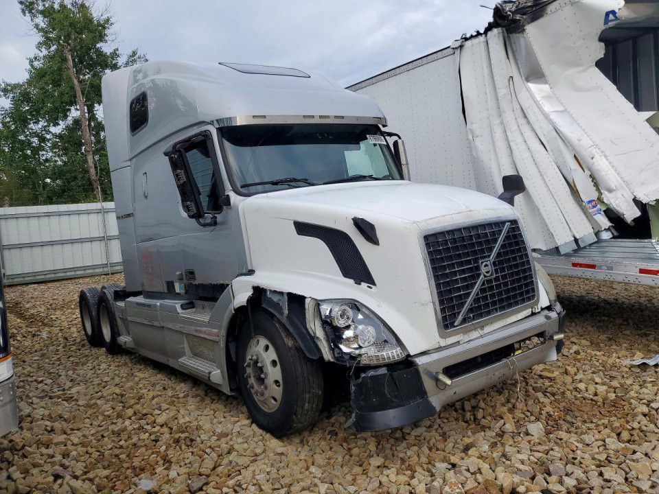 Volvo VN 2009 — Copart
