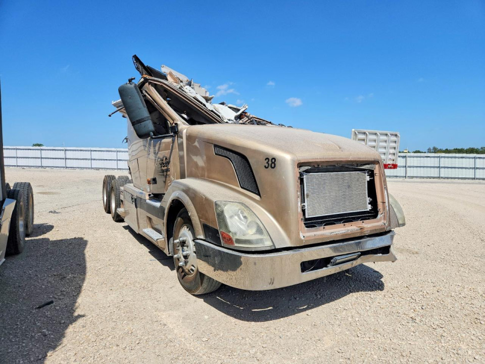 Volvo VN 2006 — Copart