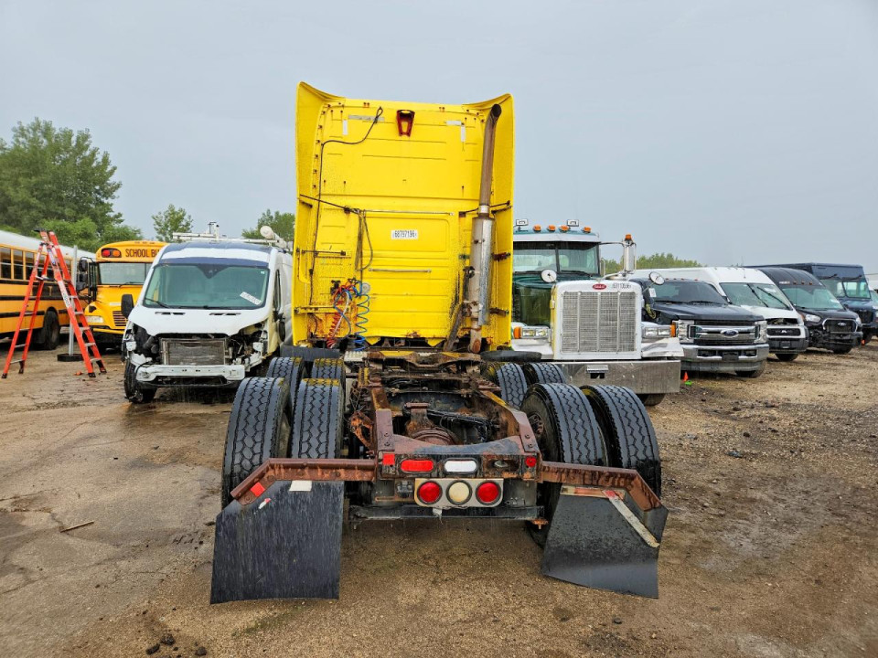 Volvo VN 2006 — Copart