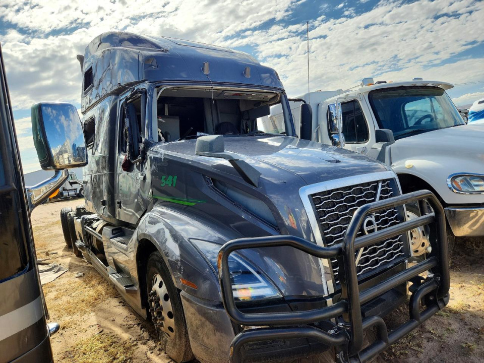 Volvo VN 2024 — Copart