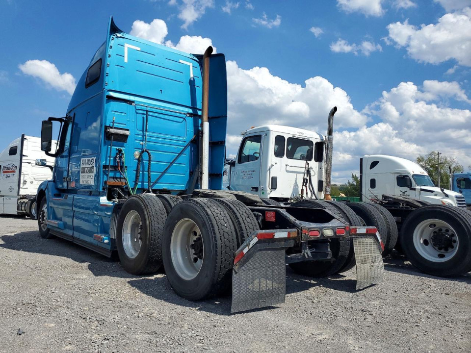 Volvo VN 2014 — Copart