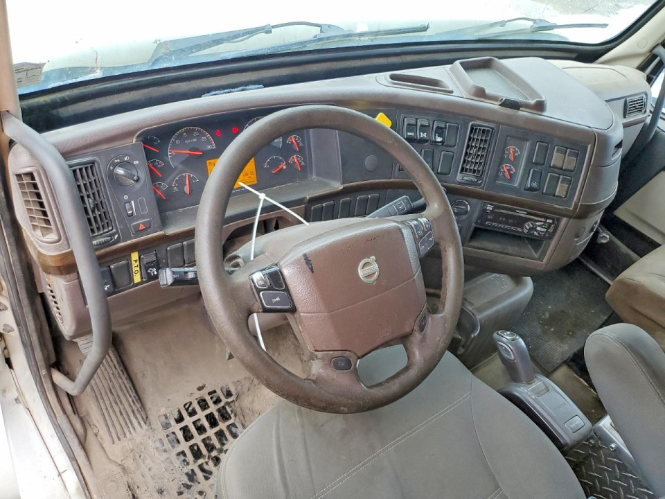 Volvo VN 2016 — Copart