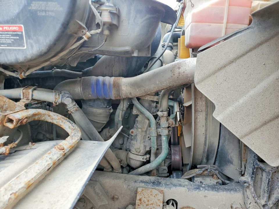Volvo VN 2016 — Copart