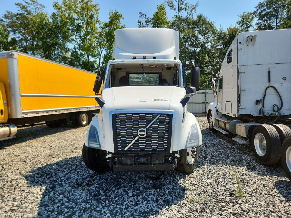 Volvo VN 2024 — Copart
