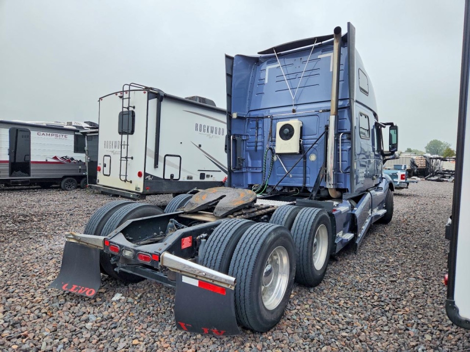 Volvo VN 2020 — Copart