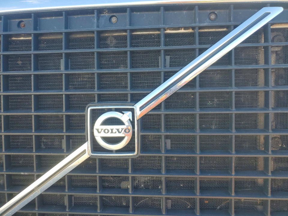 Volvo VNL SEMI TRUCK 2016 — Copart