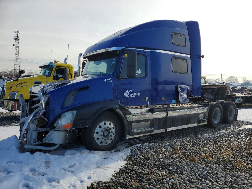 Volvo VN 2005 — Copart