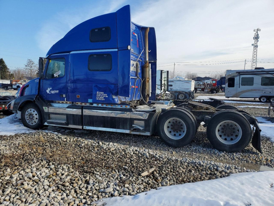 Volvo VN 2005 — Copart
