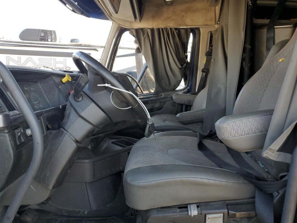 Volvo VN 2024 — Copart