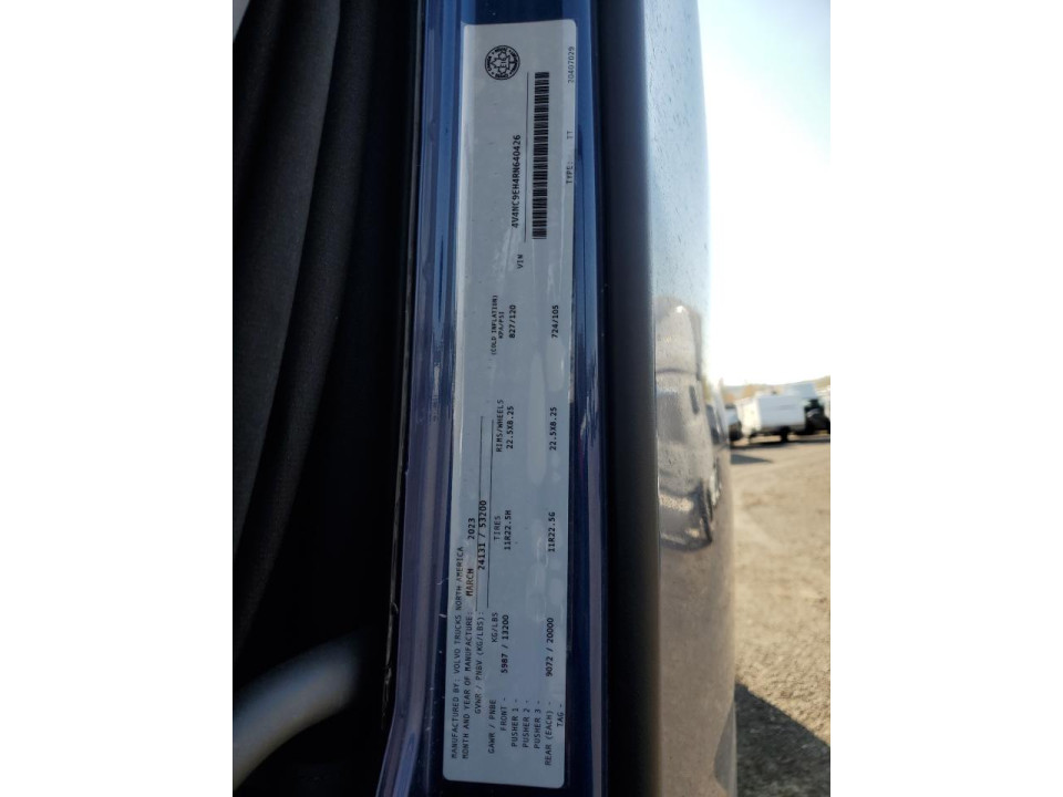 Volvo VN 2024 — Copart