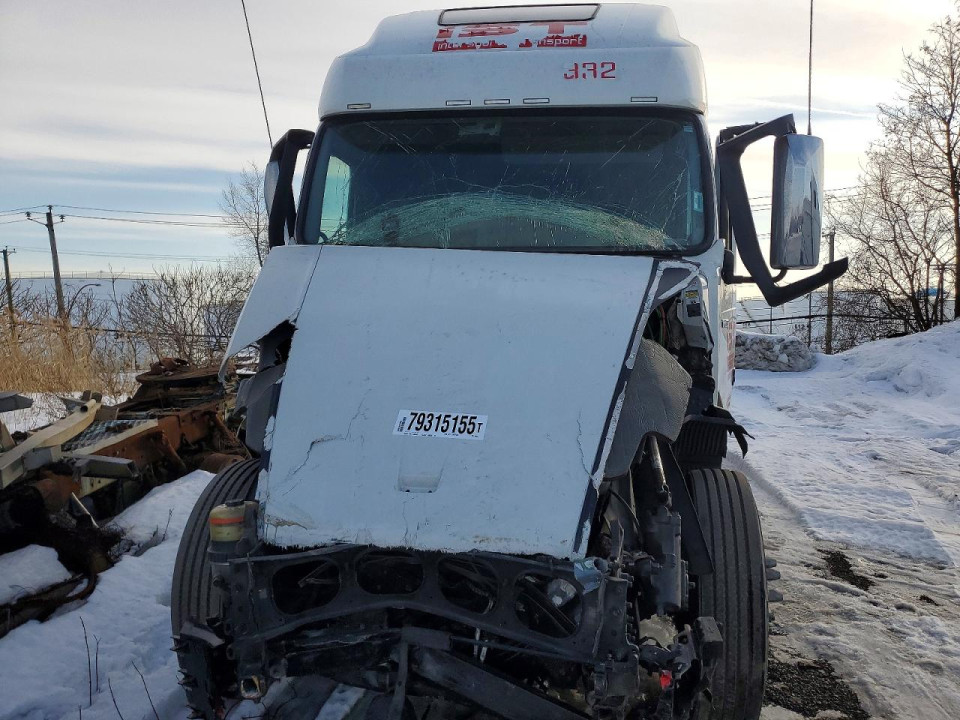 Volvo VN 2025 — Copart