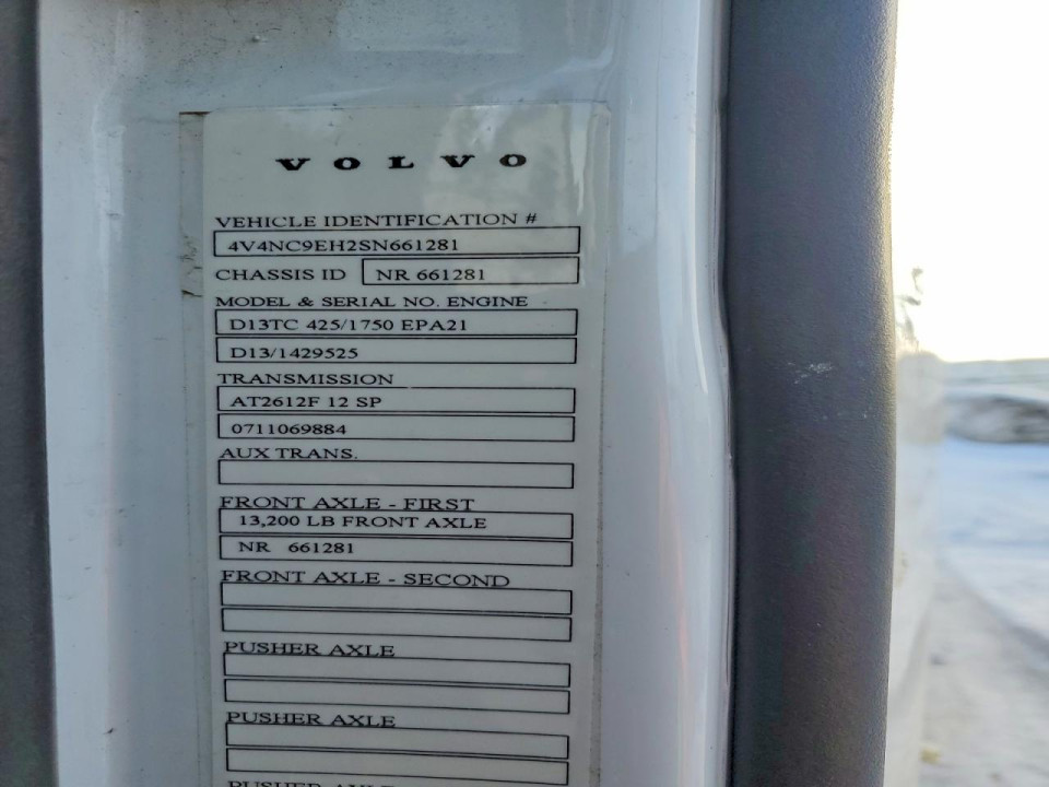 Volvo VN 2025 — Copart