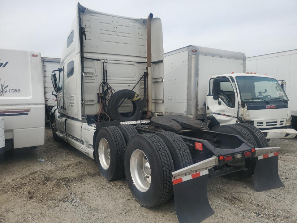 Volvo VNL SEMI TRUCK 2019 — Copart