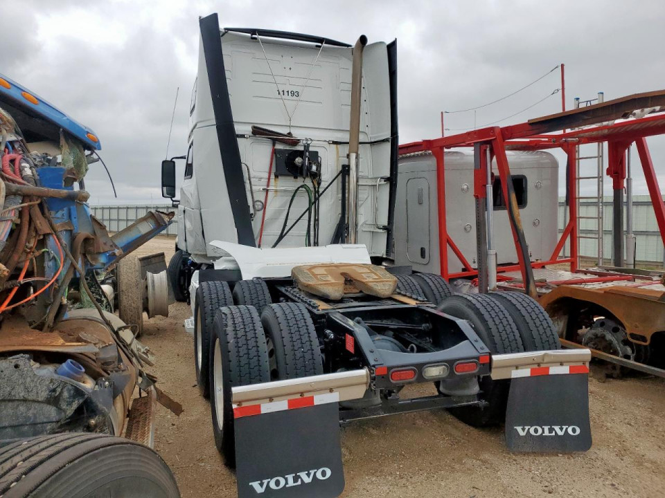 Volvo VN 2021 — Copart
