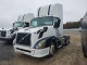 Volvo VNL SEMI TRUCK 2011 — Copart