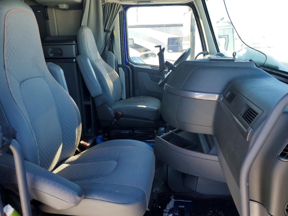Volvo VN 2024 — Copart