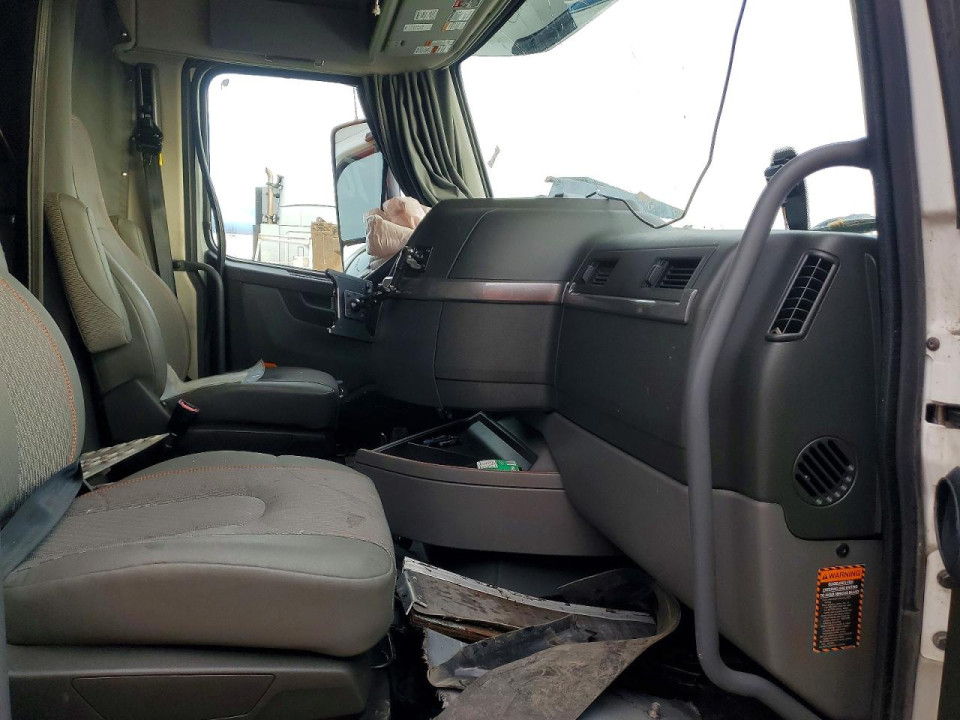 Volvo VNL (4) 2024 — Copart