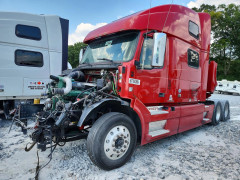 Volvo VNL SEMI TRUCK 2017