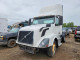 Volvo VNL SEMI TRUCK 2017 из США