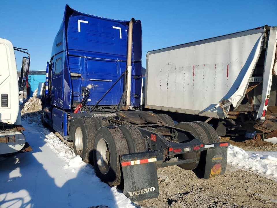Volvo VNL SEMI TRUCK 2020 — Copart