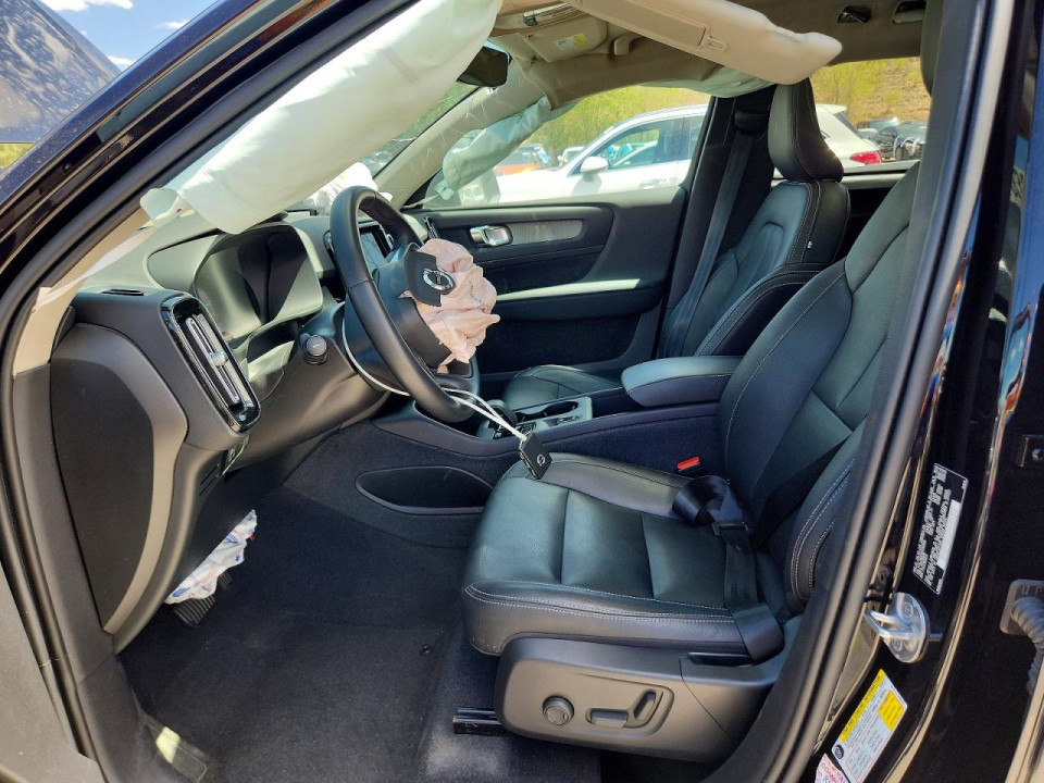 Volvo XC40 CORE 2024 — Copart