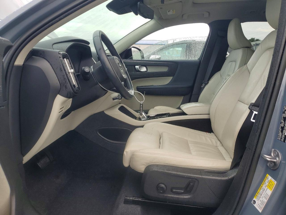 Volvo XC40 PLUS 2023 — Copart