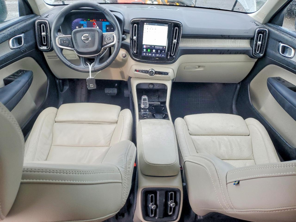 Volvo XC40 PLUS 2023 — Copart