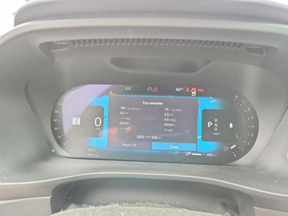 Volvo XC40 PLUS 2025 — Copart