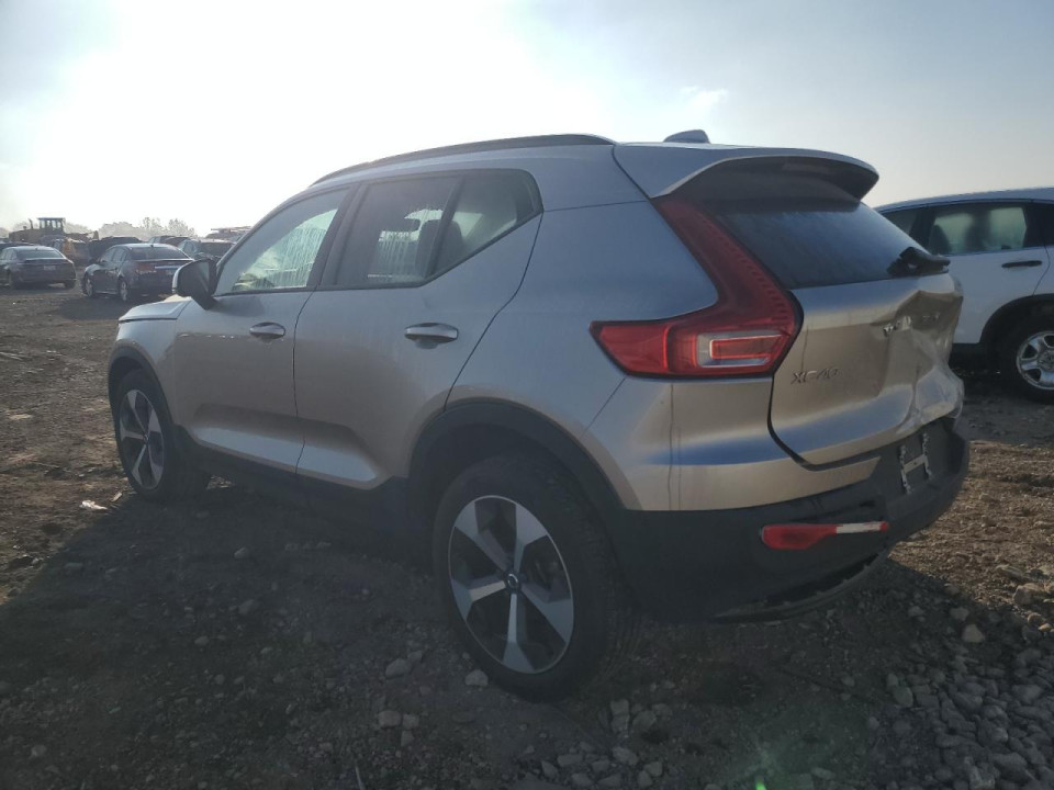 Volvo XC40 PLUS 2024 — Copart