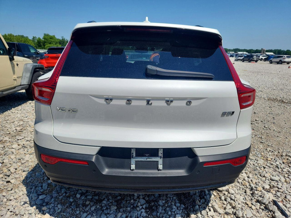 Volvo XC40 PLUS 2024 — Copart