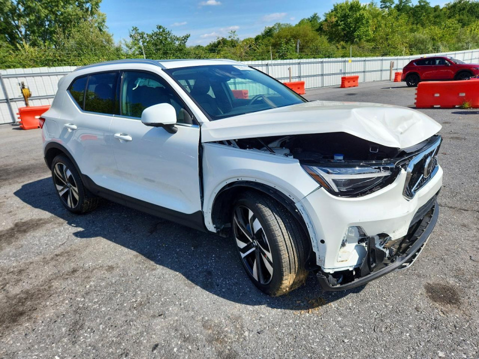 Volvo XC40 ULTIMATE 2024 — Copart