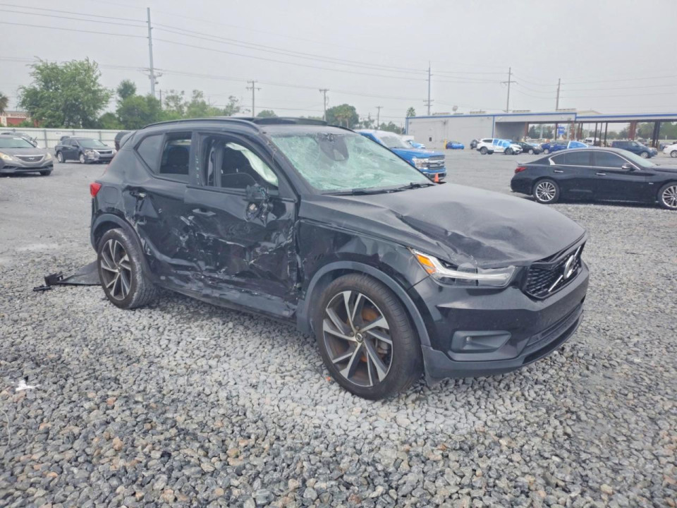 Volvo XC40 2020 — Copart