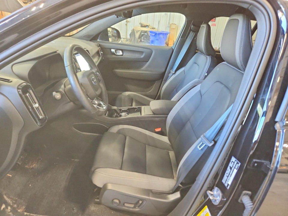 Volvo XC40 2024 — Copart