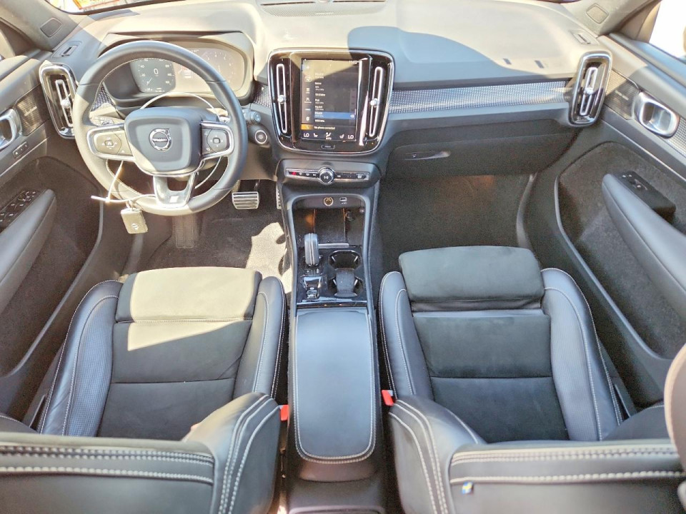 Volvo XC40 2019 — Copart
