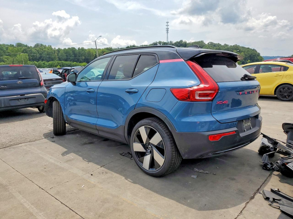 Volvo XC40 2023 — Copart