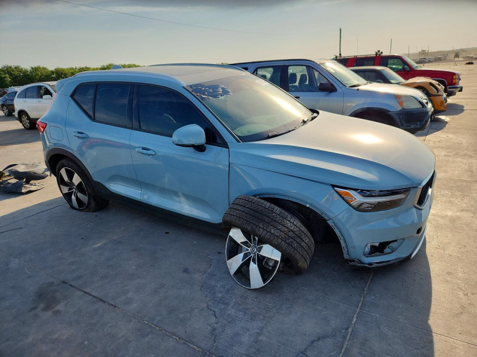 Volvo XC40 2019 — Copart
