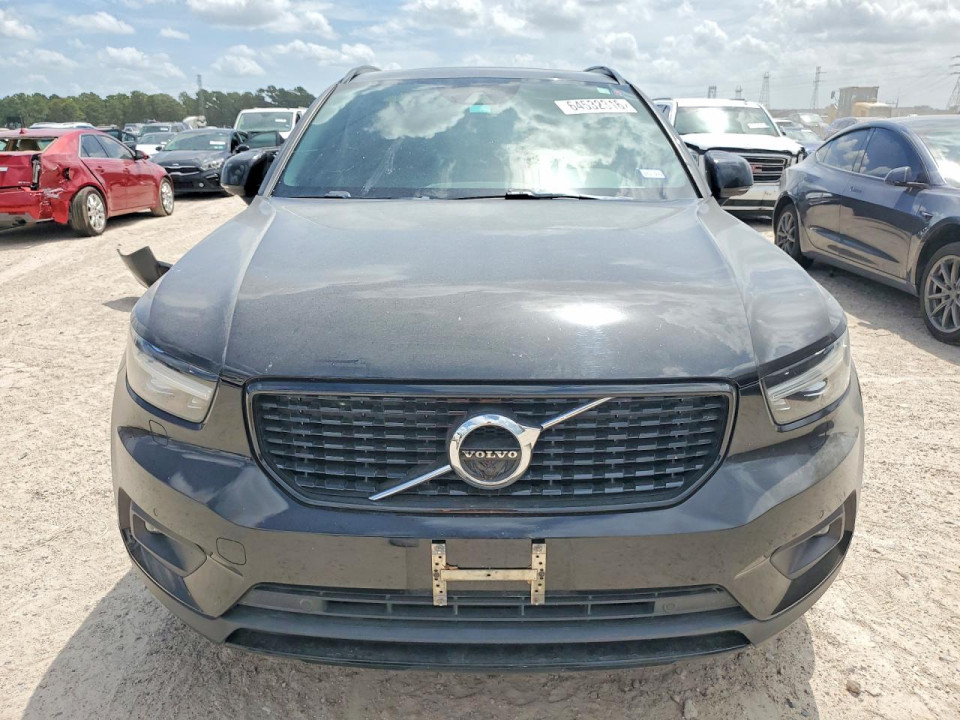 Volvo XC40 2021 — Copart