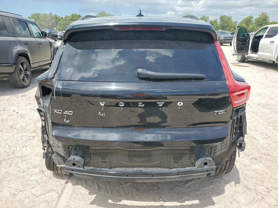 Volvo XC40 2021 — Copart