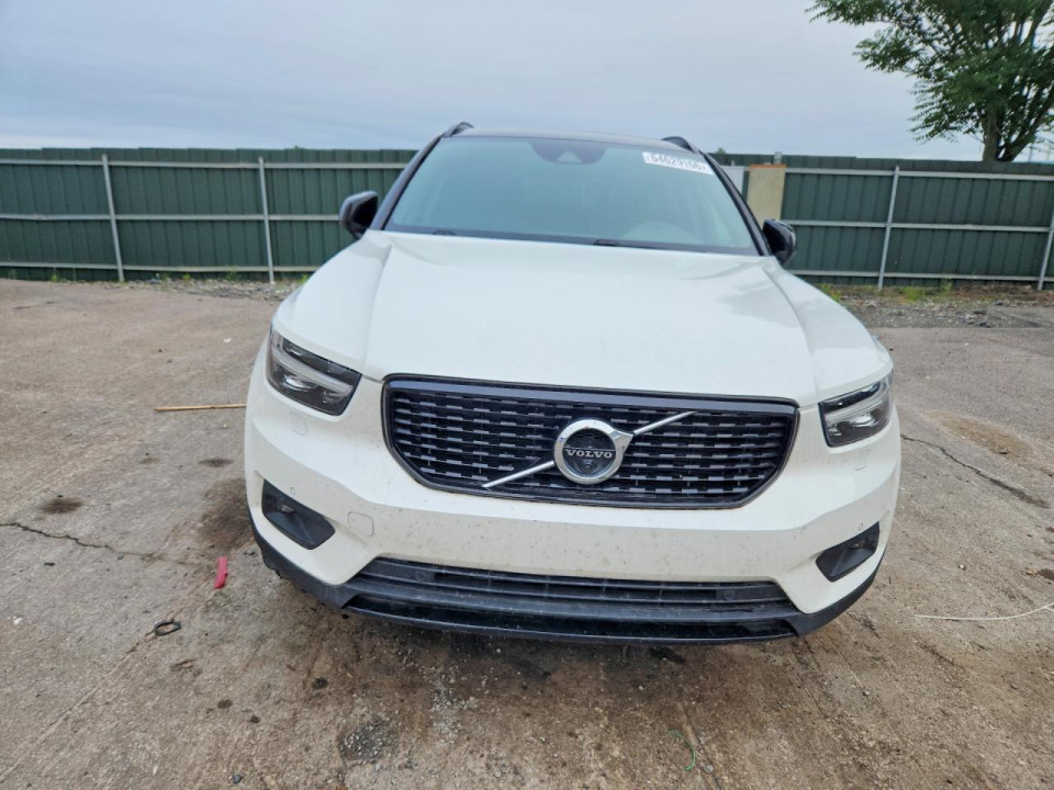 Volvo XC40 2019 — Copart
