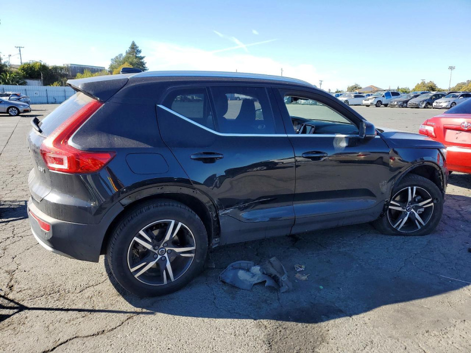 Volvo XC40 2024 — Copart
