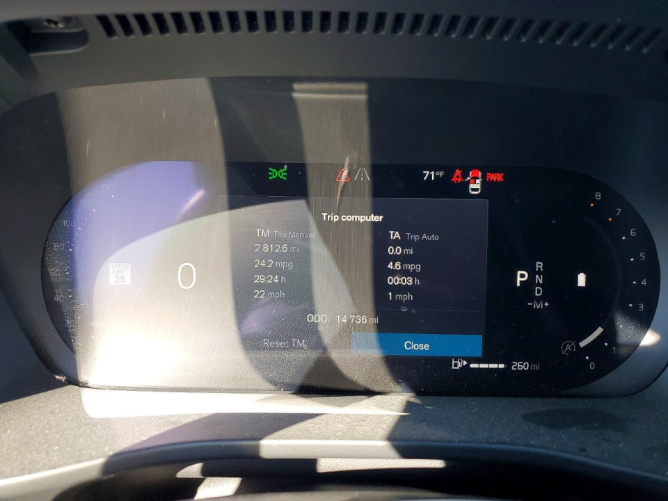 Volvo XC40 2024 — Copart